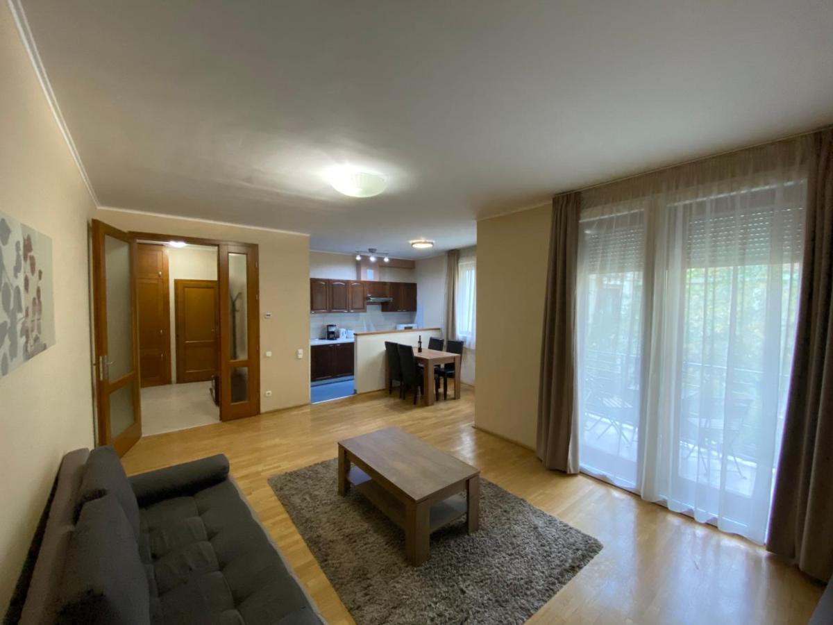 Gozsdu Apartment - Eszterhaz Budapest Ngoại thất bức ảnh